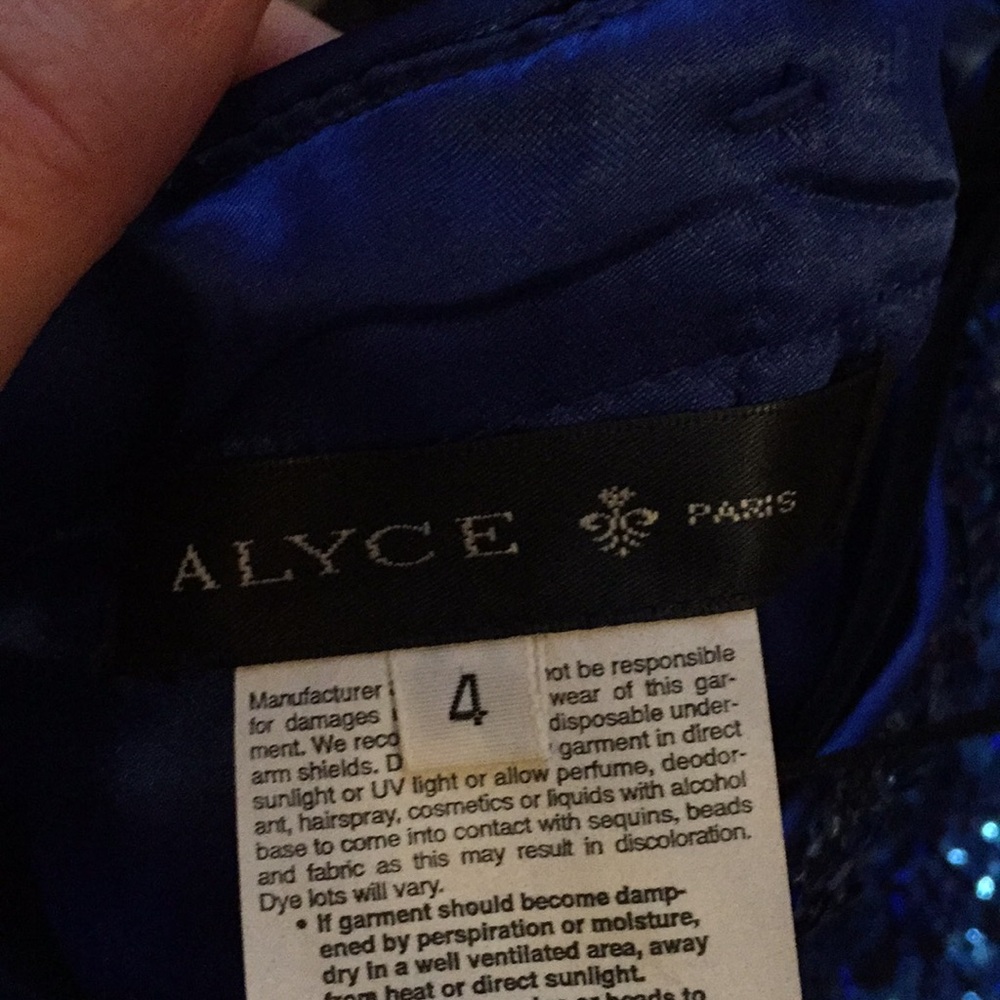 Alyce Homecoming dress - Picture 3 of 4